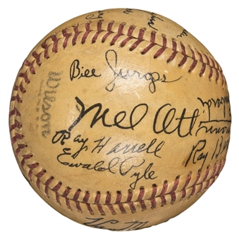 Incredible 1945 New York Giants Team Signed Baseball With 24 Signatures Including Ott and Lombardi (Beckett GEM MT 10)